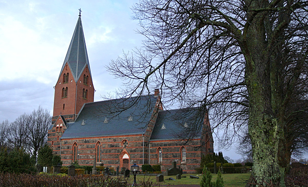 V. Sönnarslövs kyrka Foto: Bengt Hertzman